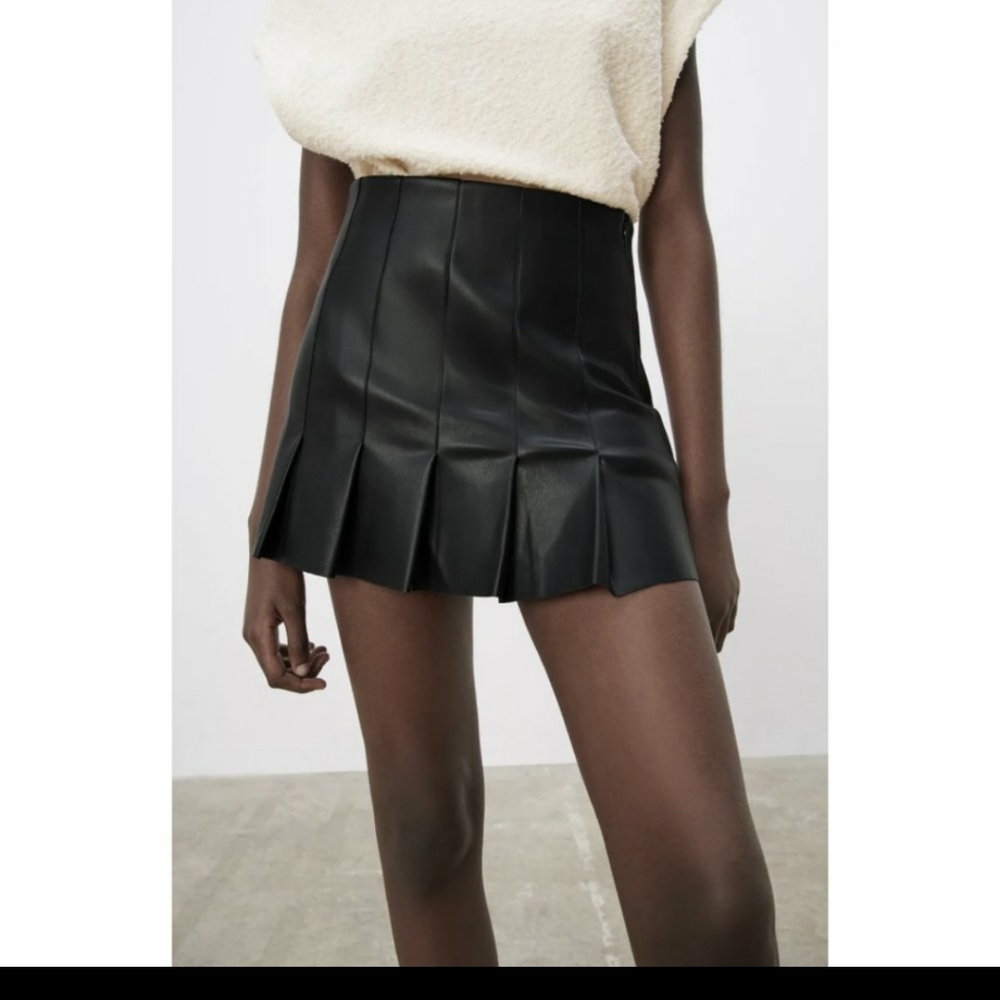 ZARA Faux Leather Box Pleats Skirt